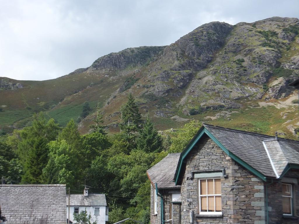 The Yewdale Inn And Hotel Coniston Village Extérieur photo